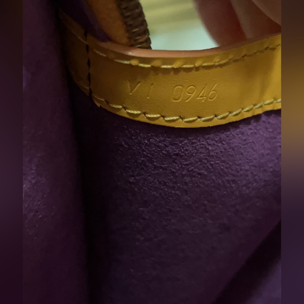 Louis Vuitton Epi Lussac Mustard Yellow - Picture 10 of 16